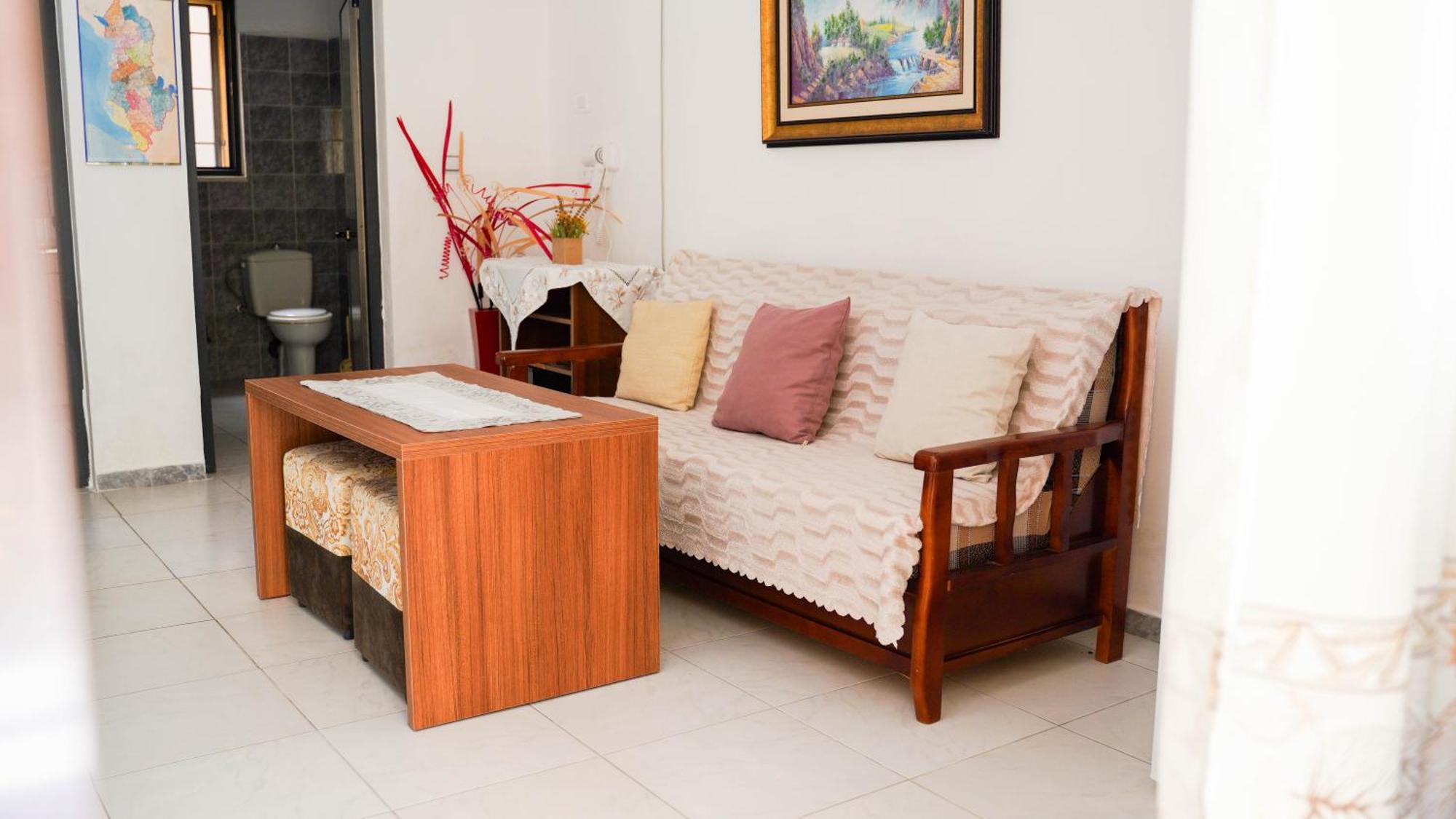 Vila Aliaj Luxury Apartment With 2 Rooms With Private Wonderful Terrace Durrës Exterior foto